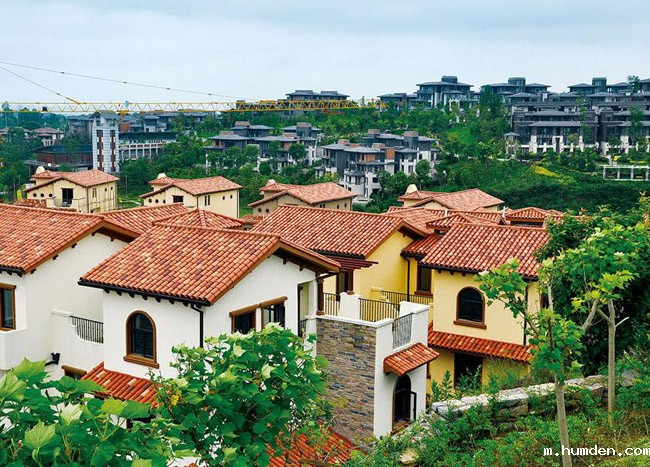 西班牙瓦铺盖别墅